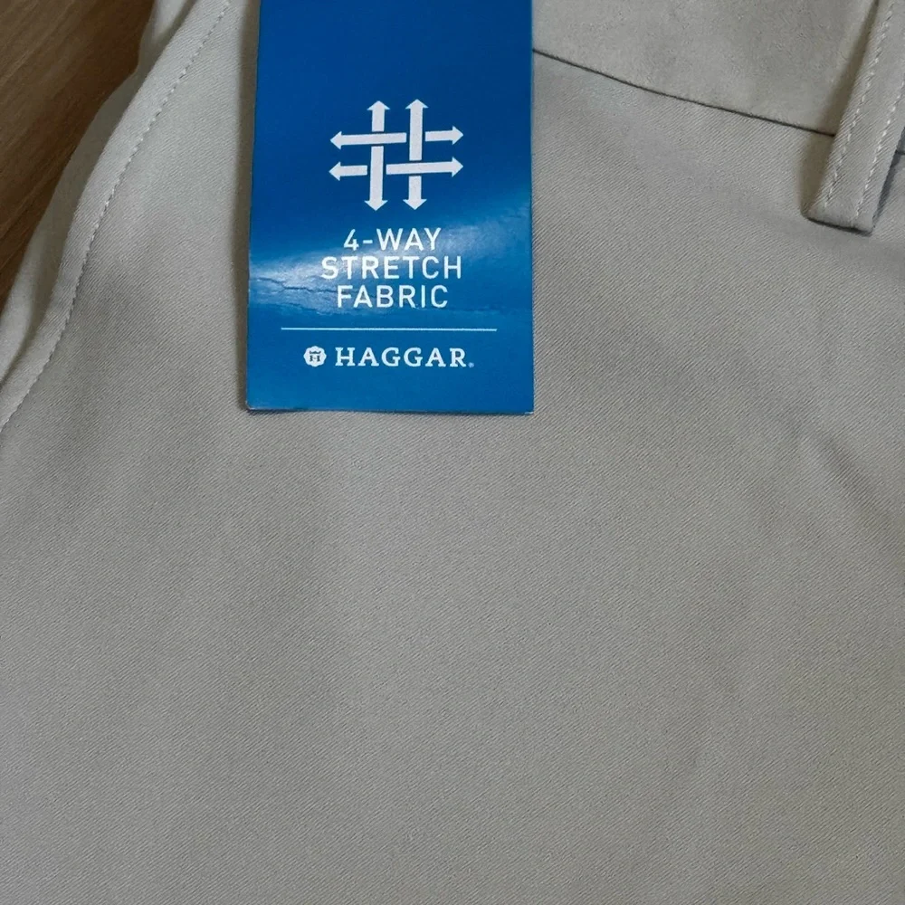 NWT Haggar Cool 18 Pro Flat Front Shorts Men’s 38 Khaki Stretch - Picture 2 of 6